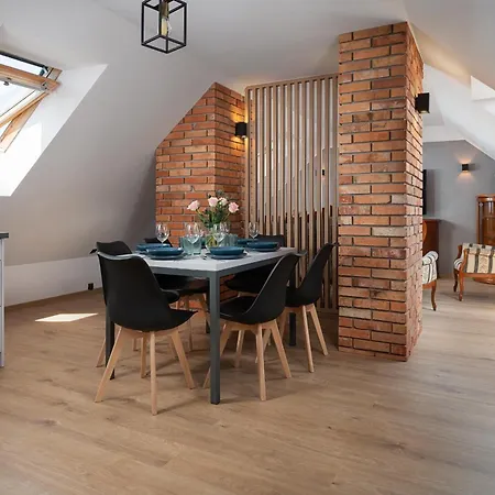 Róża Bałtyku - I B *