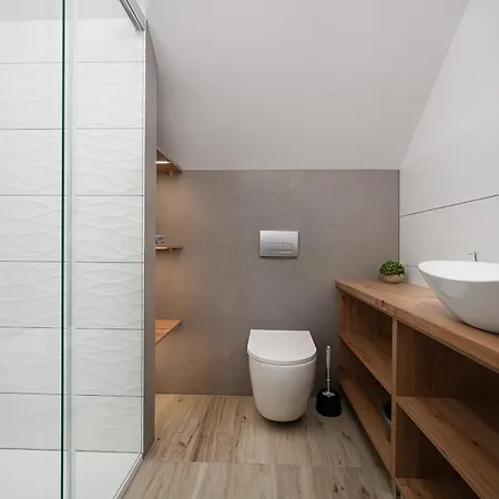 Apartament Róża Bałtyku - I B *